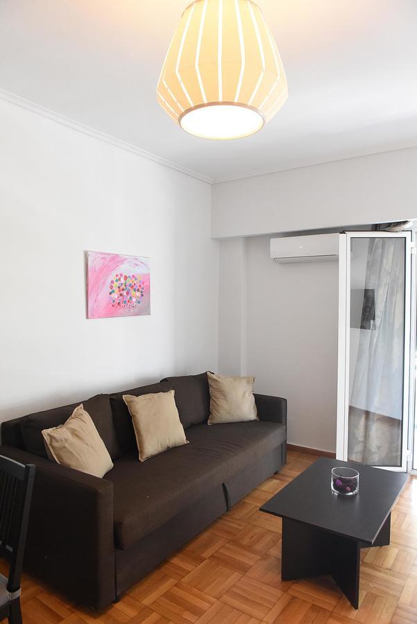 Apartment Pnyka 1 *